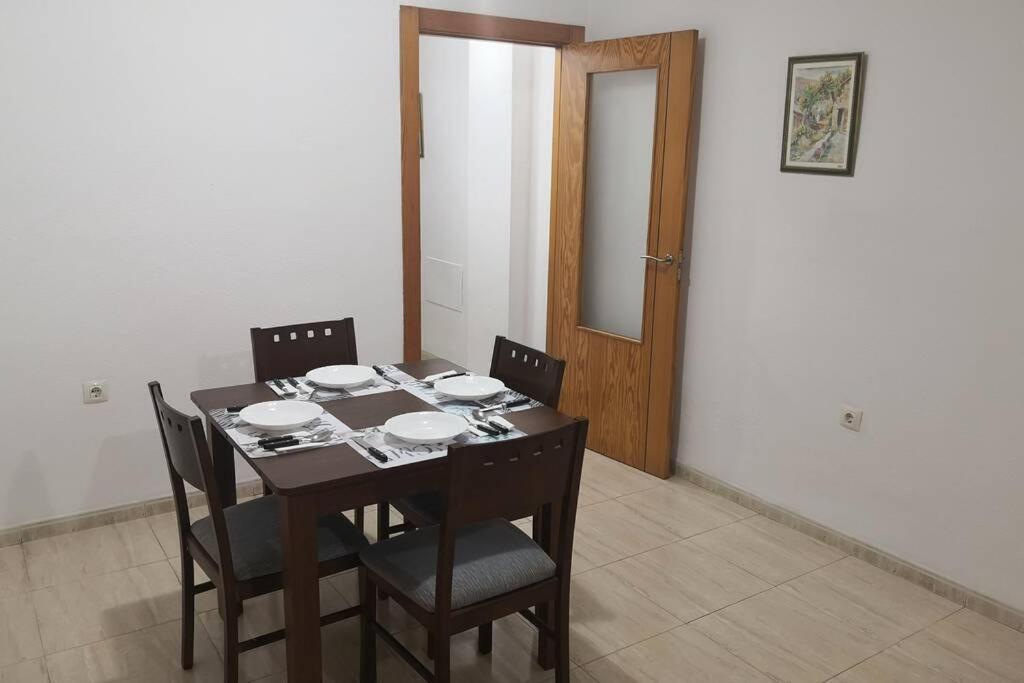 Apartmán Centro Roquetas 5 Minutos De La Playa En Coche Garaje Solo Si Esta Disponible Roquetas de Mar Exteriér fotografie